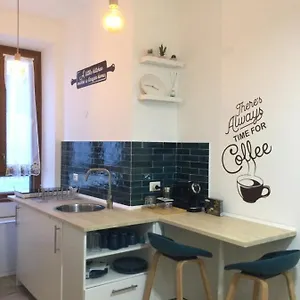  Alloggio in famiglia Domusumma