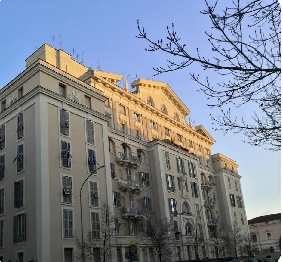 Unconventional Stay Rome 0*,  Italy